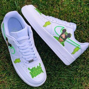 Billie Eilish Air Force ones